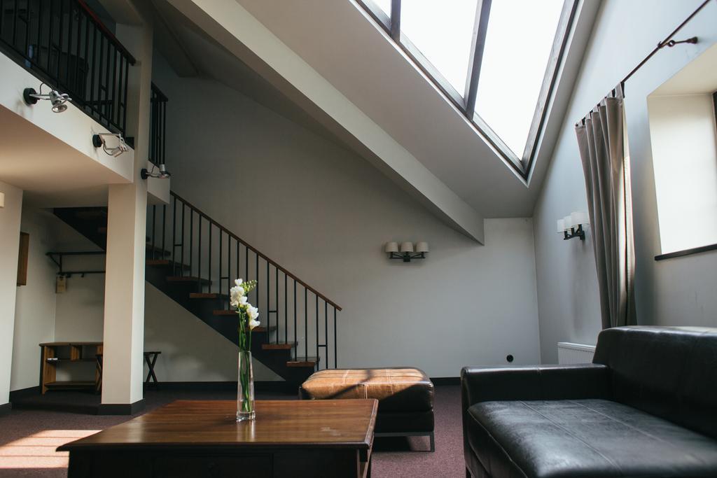 Kuldigas Metropole Hotell Rum bild